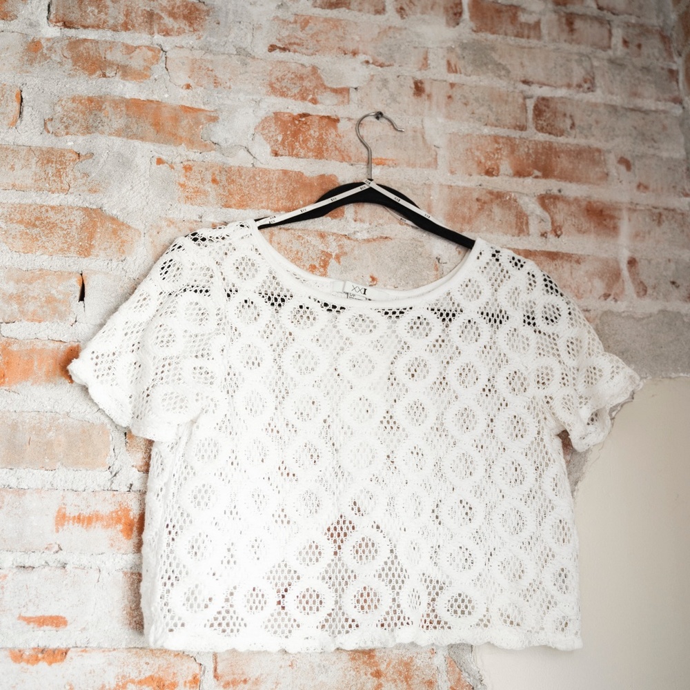 XXI White Lace T-shirt
